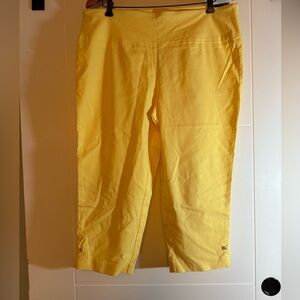 NWT Counterparts Sunny Yellow Lily Capri Pants
